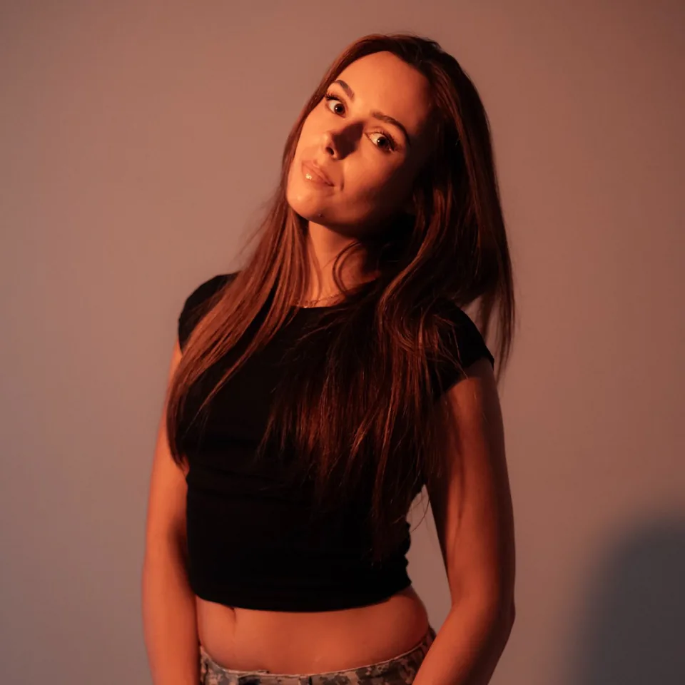 Emma 2000