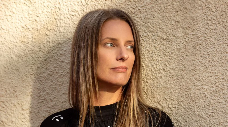 Sonja Moonear