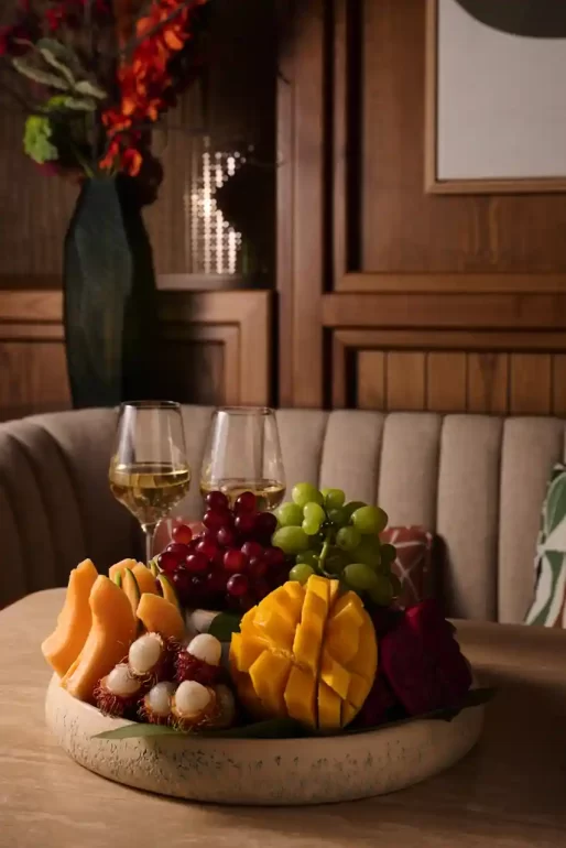 A fruit platter served at Bâoli Dubai