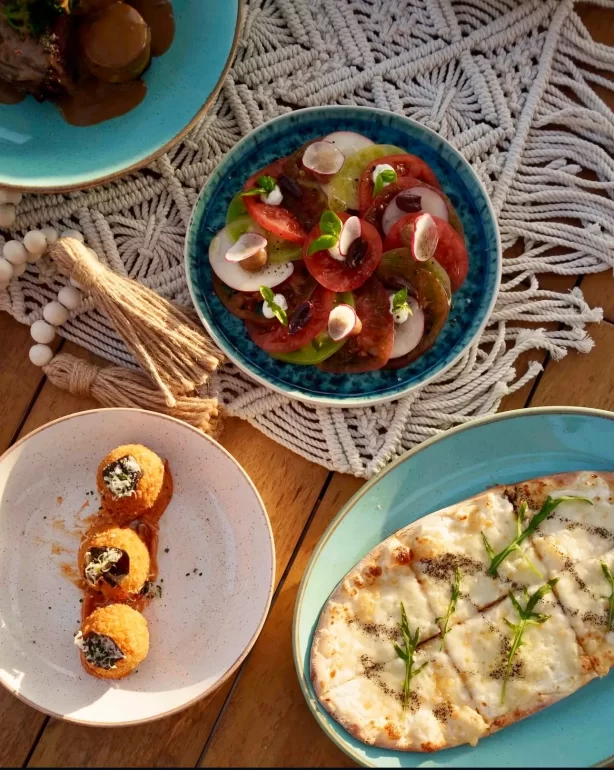 Coastal dining presentation at Surf Club